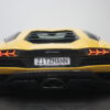 Lamborghini Aventador S in gelb Heckansicht