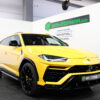 gelber Lamborghini Urus, Frontansicht